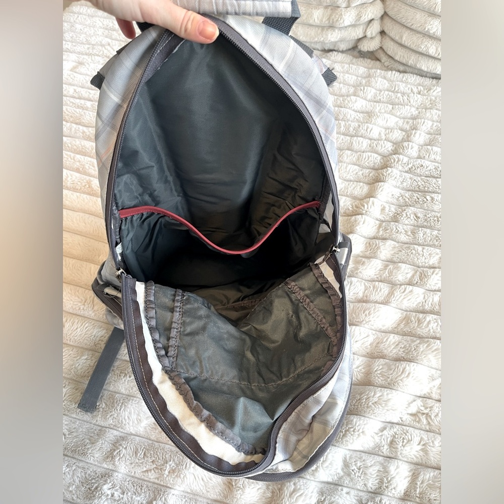Nike 6.0 Deuce Backpack - Cool Grey / Dark Grey - Picture 8 of 13